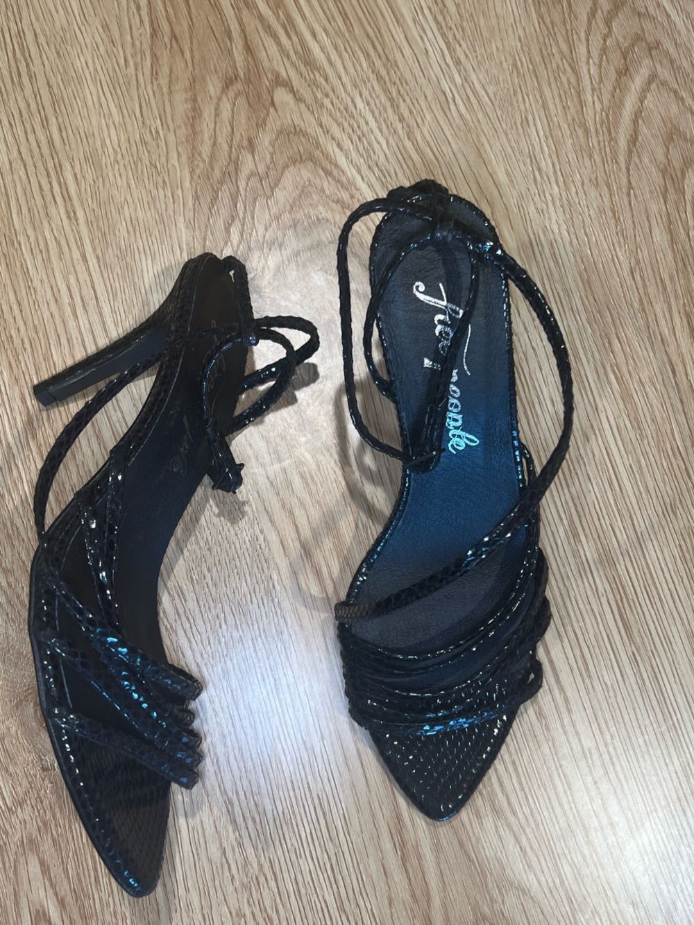 Free people Black strappy kitten heels with glittery details 8.5